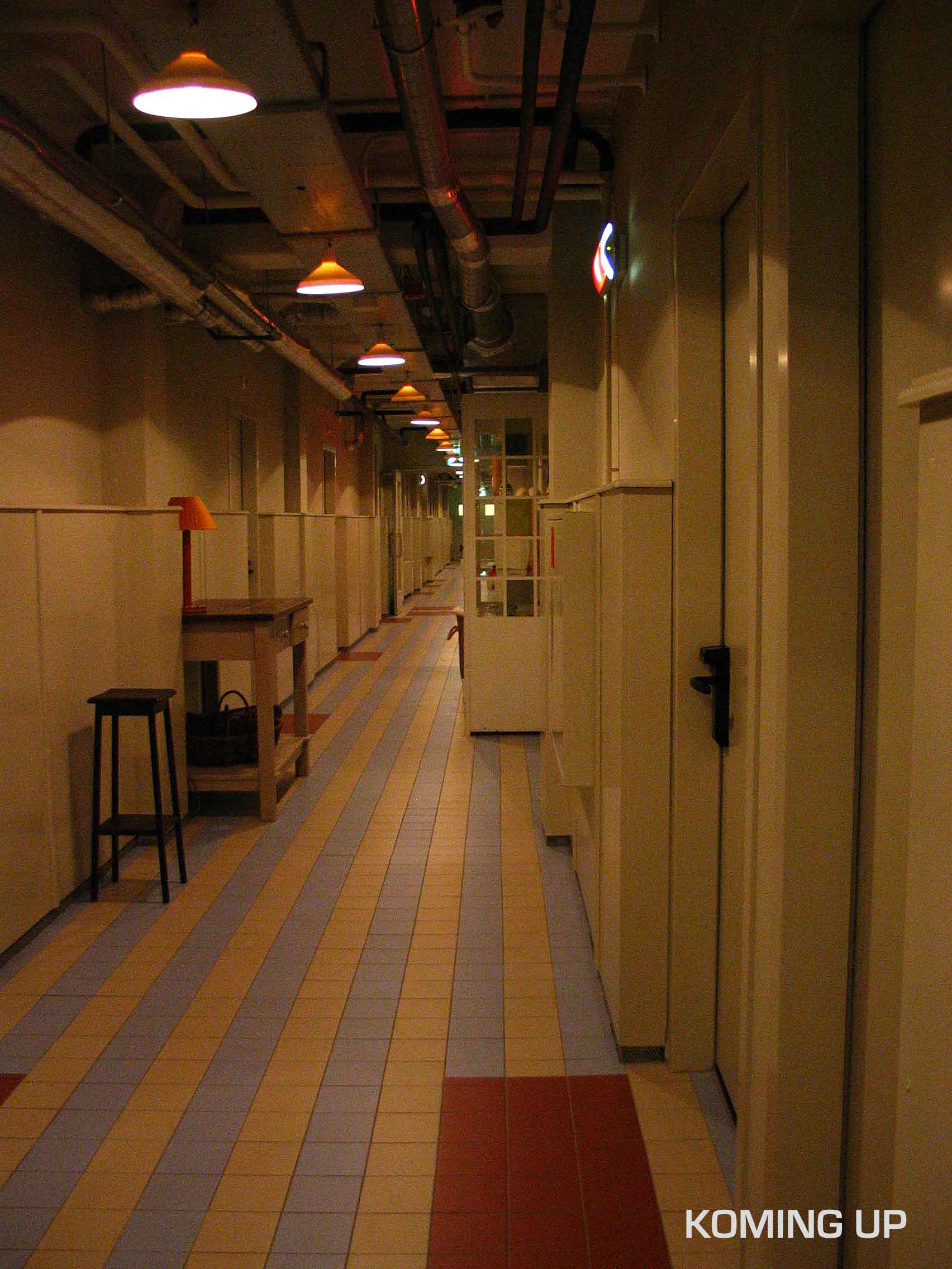 Amsterdam LLOYD HOTEL corridor