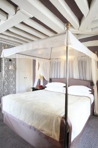 pavillon de la reine suite