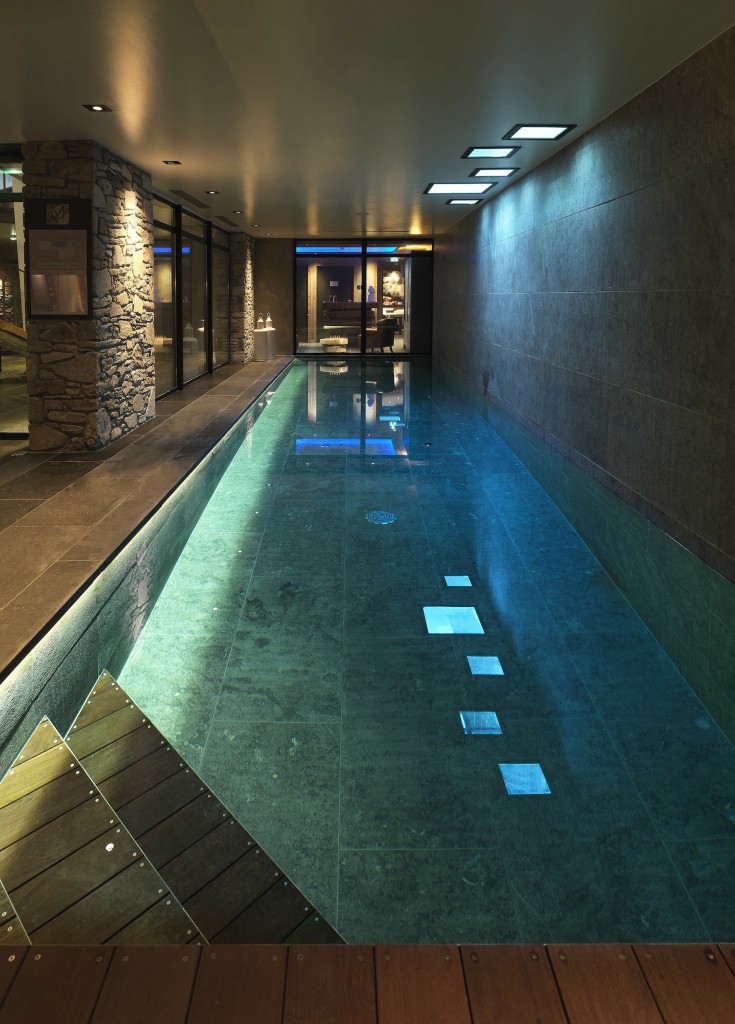 M Megeve piscine