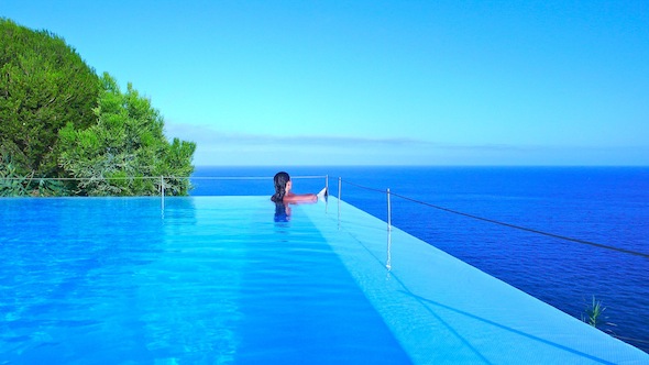 Hotel Estalagem da Ponta do Sol Madeire piscine a débordement by KomingUP