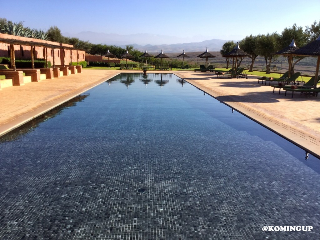 Le Palais Paysan Marrakech boutique hotel de luxe au pied des montagnes de l'Atlas piscine 3