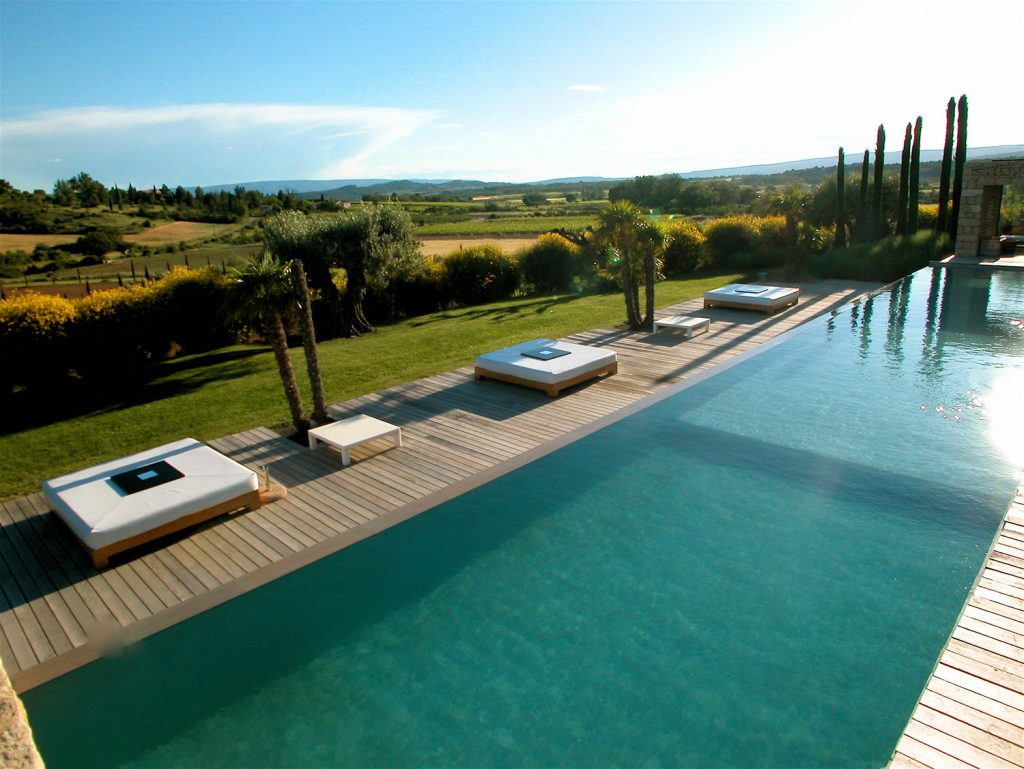 Domaine des andeols luberon piscine