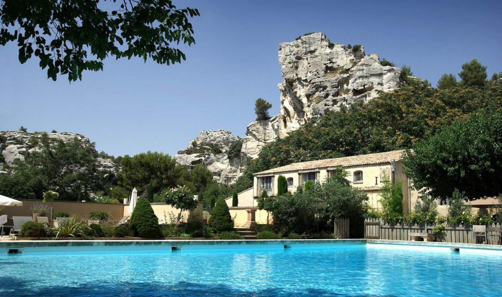 Spa Sisley Hôtel Baumanière baux de provence france piscine