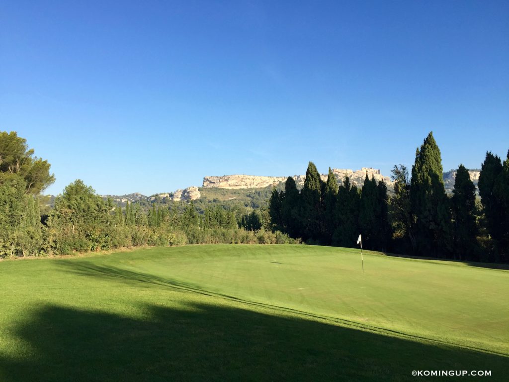 le-domaine-de-manville-hotel-cinq-etoiles-les-baux-de-provence-parcours-de-golf