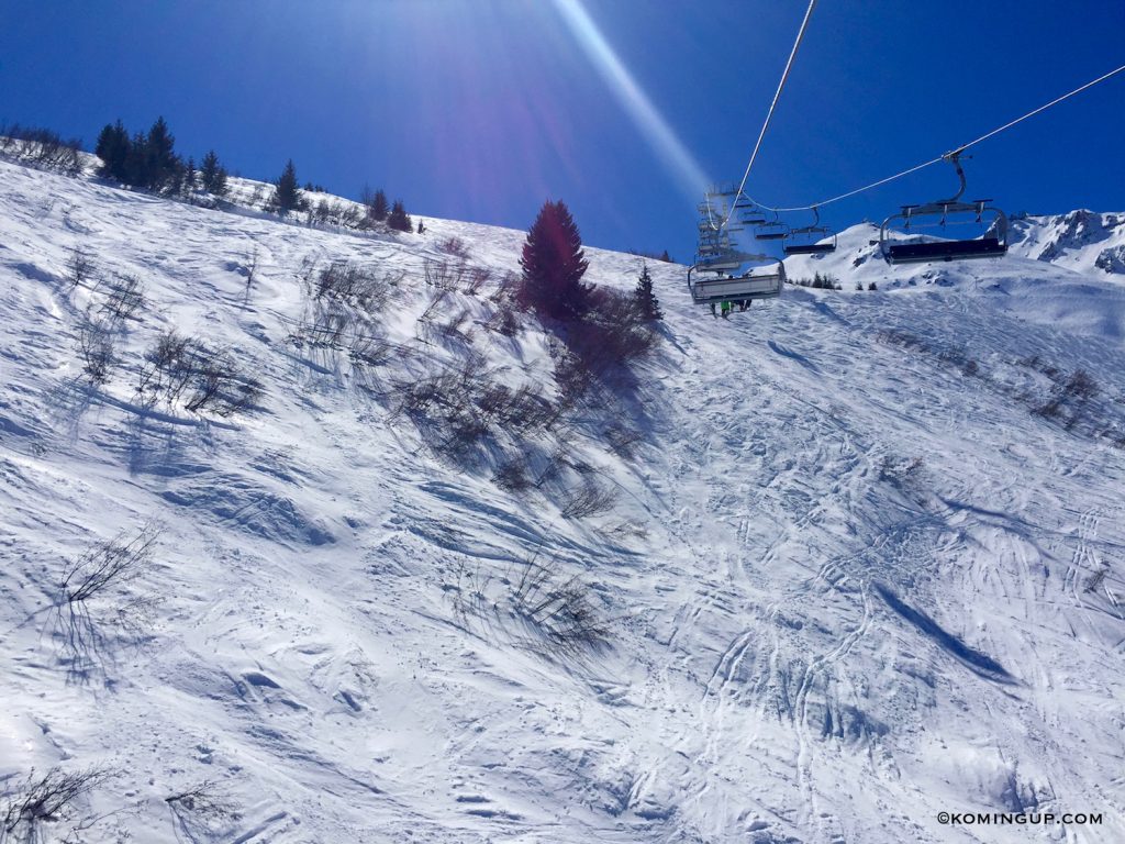 courchevel-1850-vue-piste-telesiege