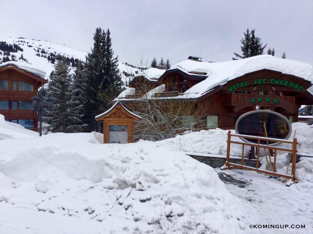 hotel-les-sherpas-courchevel-1850-arrivee