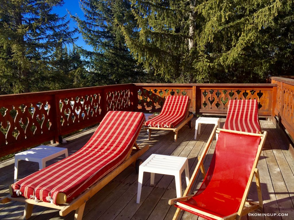 les-sherpas-hotel-4-de-charme-courchevel-1850-terrasse-solarium