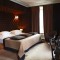 hotel-particulier-montmartre-paris-junior-suite-vitrine-2-hotel-particulier-montmartre-by-suite-privee