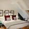 hotel-bowns-central-lisbonne-portugal-boutique-hotel-luxe-chambre-deluxe-mansardee-by-komingup