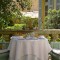 hotel-la-mirande-avignon-petit-dejeuner-en-terrasse-by-komingup
