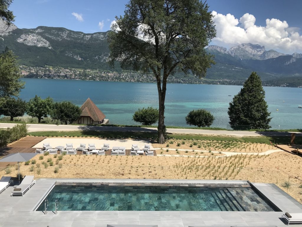 Black Bass Hotel Annecy vue lac
